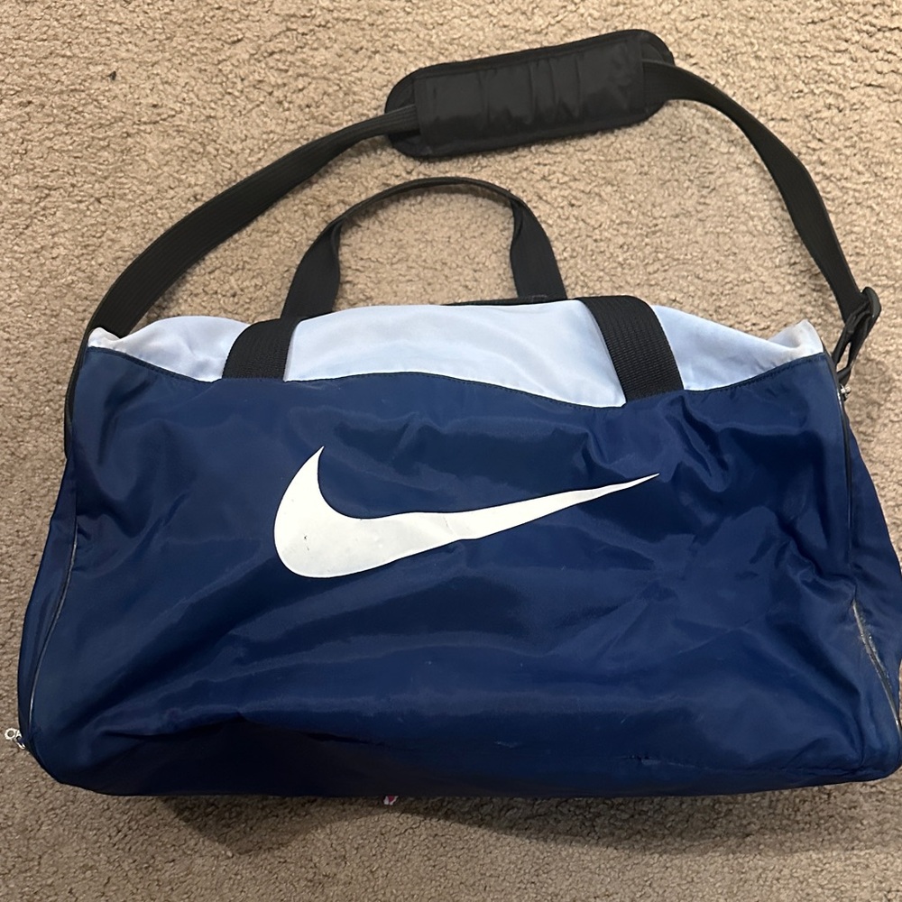 Nike Mens Duffel Bag Gym Travel Sports Carry On Navy White Swoosh OS
